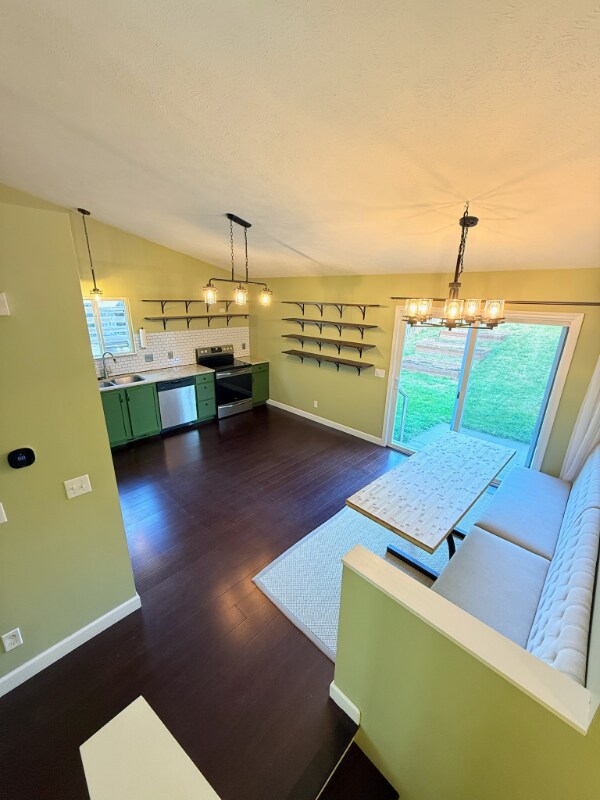 Building Photo - 1805 N 207th St