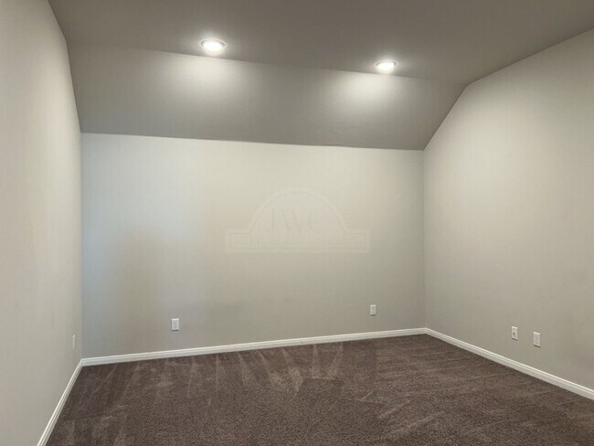 Building Photo - 6702 McGregor Lp