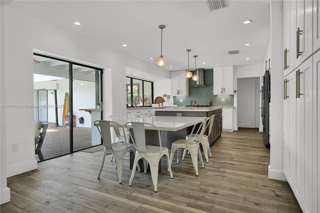 Building Photo - 7421 SW 174th St