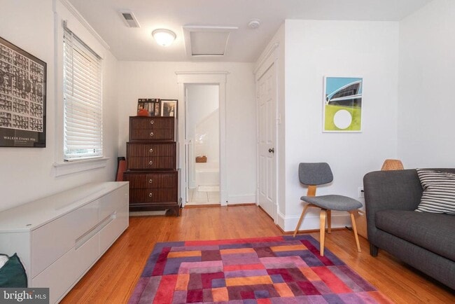 Building Photo - 416 N Cleveland St