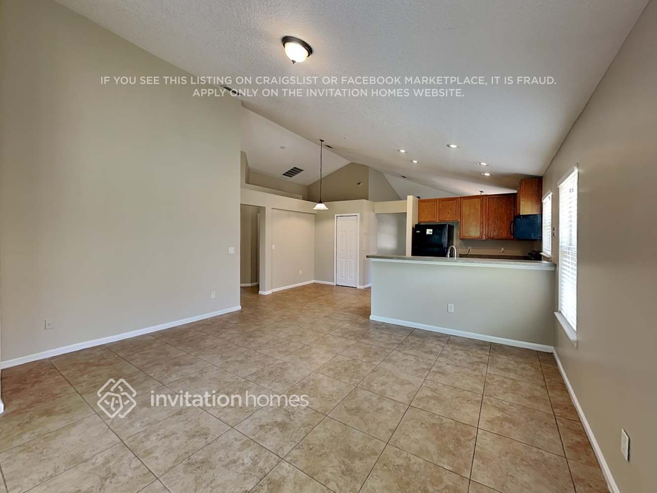 Building Photo - 1068 Moosehead Dr