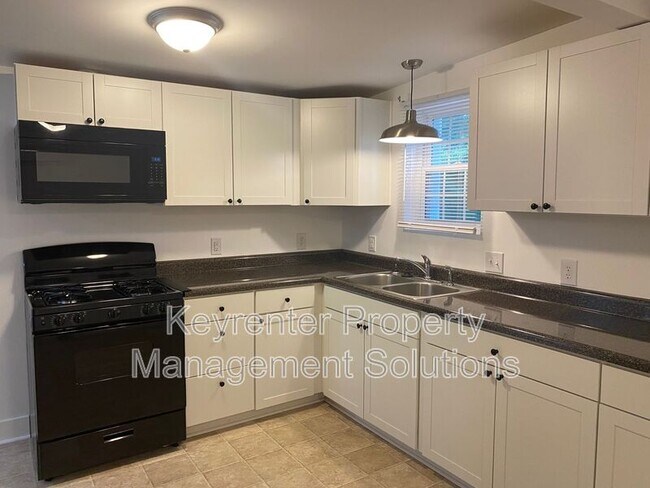 Building Photo - 3891 Churchville Ave