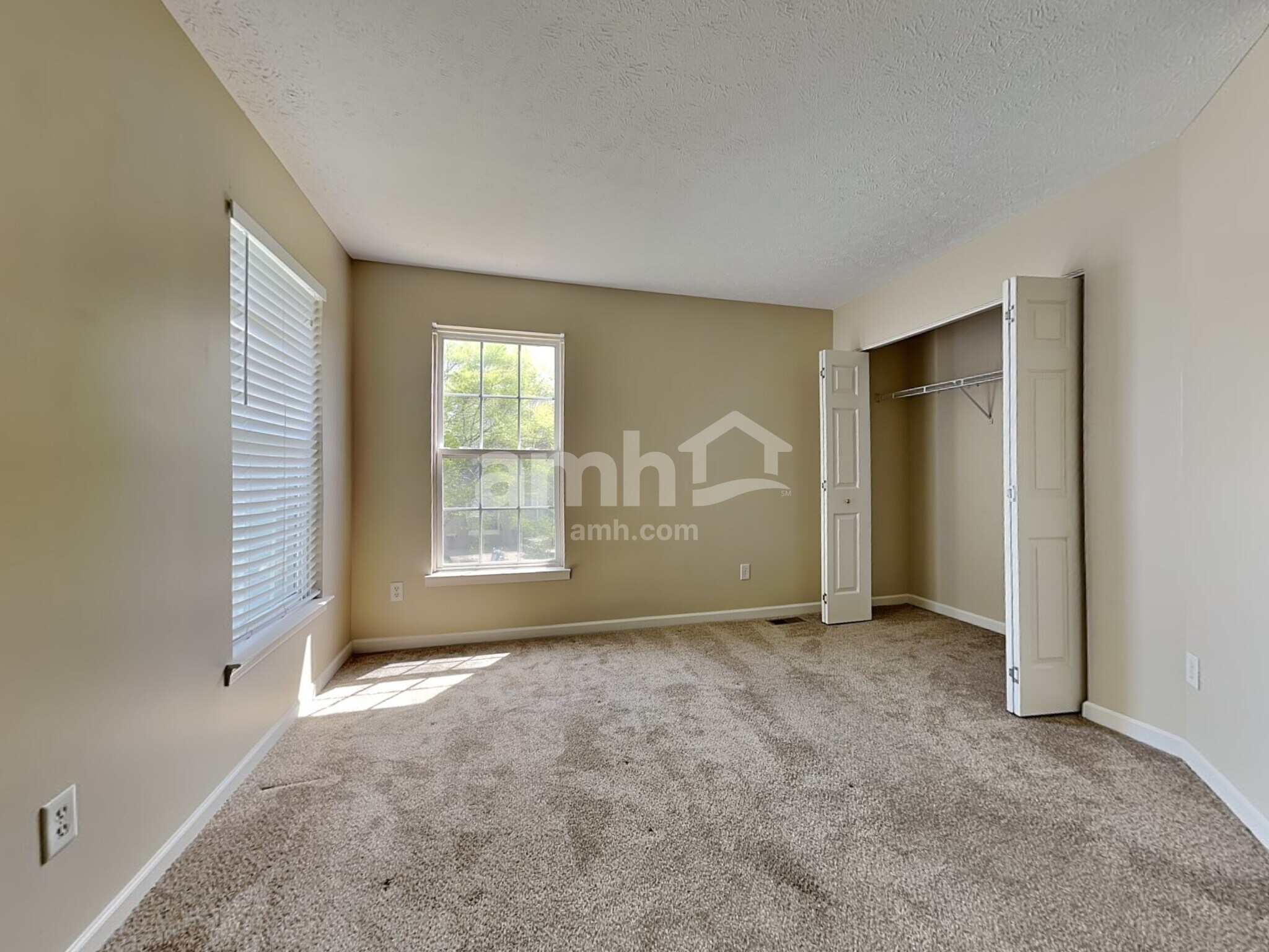 Building Photo - 251 Indian Pointe Dr