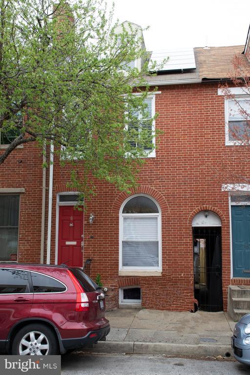 Primary Photo - 8 W Henrietta St