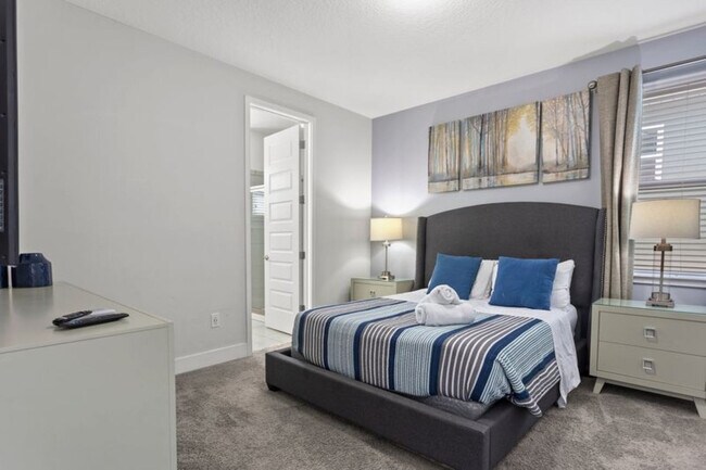 Building Photo - 360 Pendant Ct