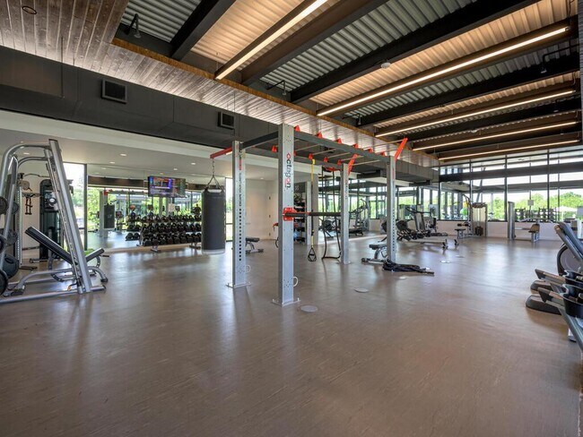 Building Photo - 7700 Dylan Dr