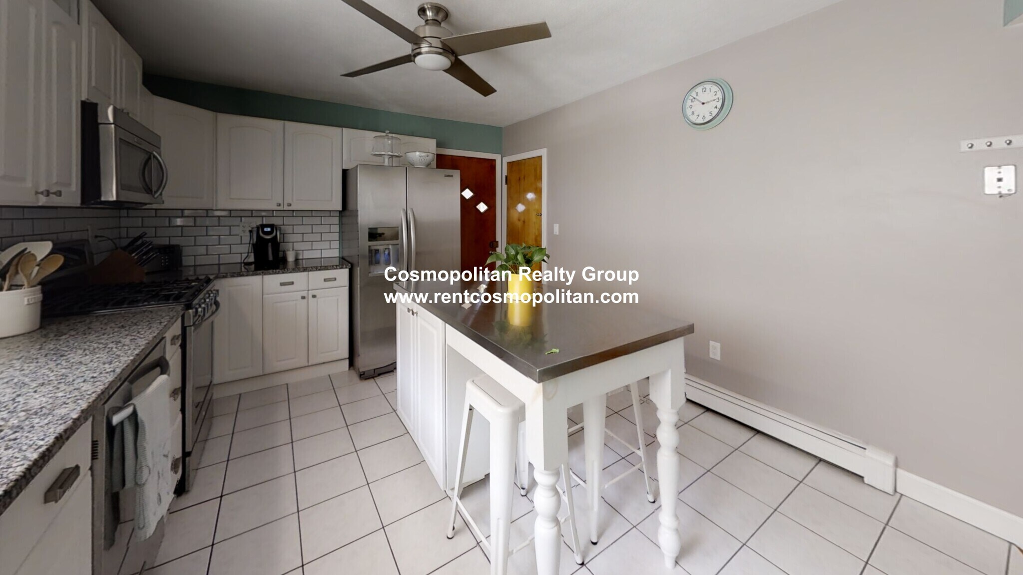 Building Photo - 111 1st St