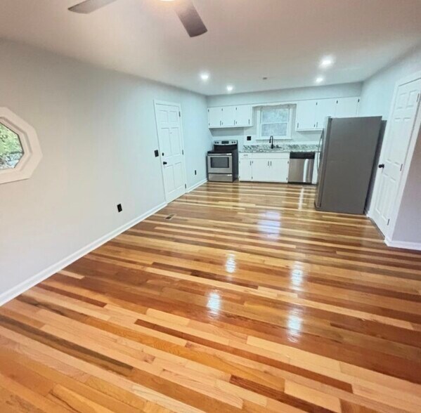 Building Photo - 6381 Elevation Rd