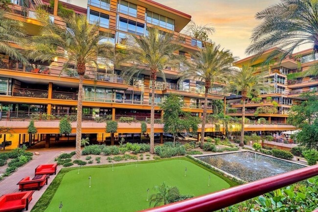 Building Photo - 7151 E Rancho Vista Dr