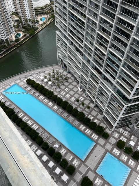 Building Photo - 475 Brickell Ave