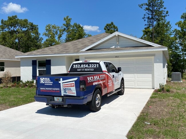 Building Photo - Desirable Lake Diamond Subdivision 4/2/2 **Won't Last*