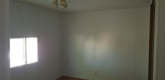 Building Photo - 680 East St