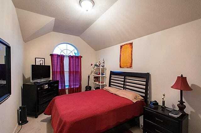 Building Photo - 9971 Knoll Trace Way