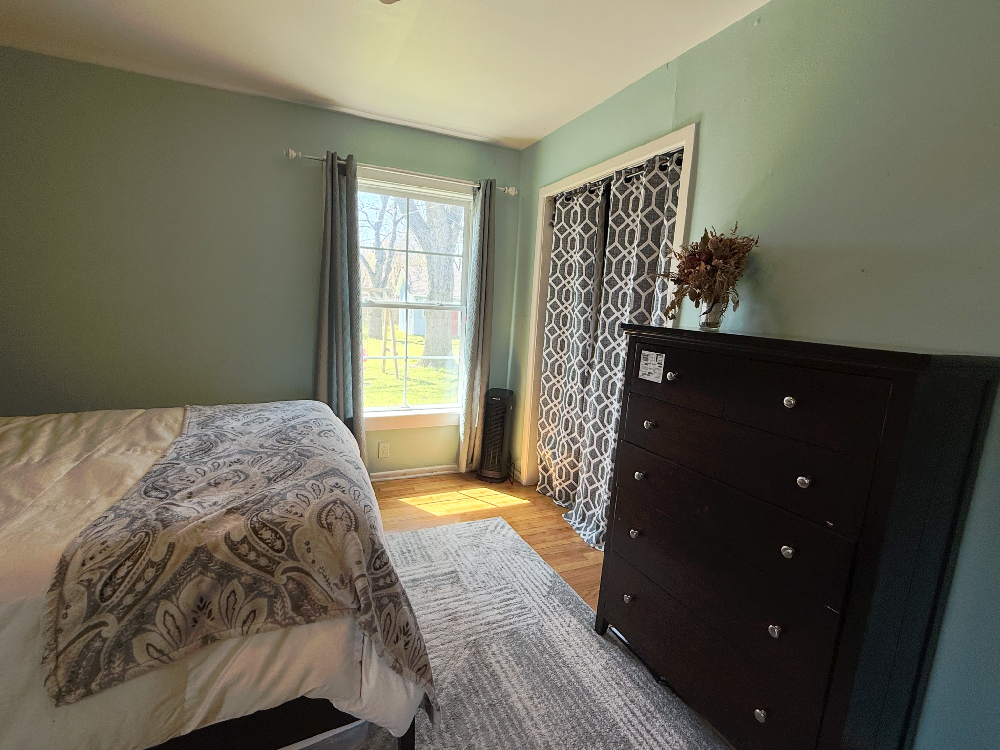 Building Photo - 1007 Emery St