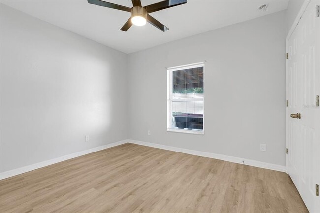 Building Photo - 188 Whispering Pines Way