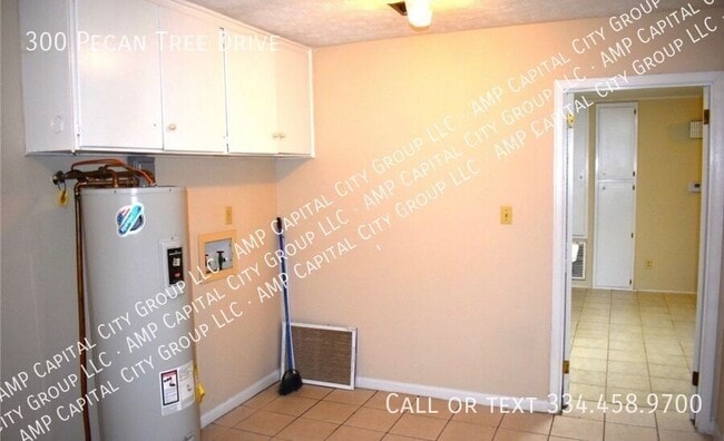 Building Photo - 300 Pecan Tree Dr