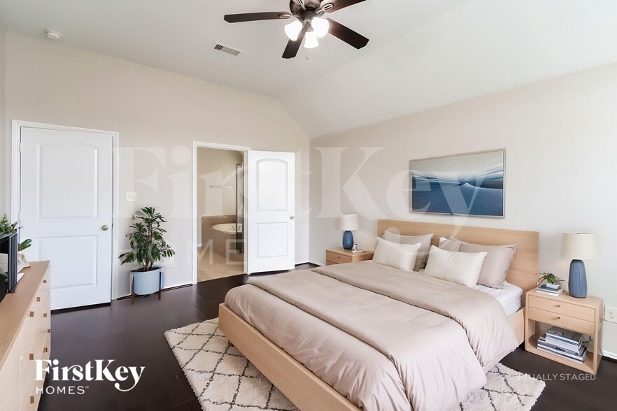 Building Photo - 26122 Serenity Oaks Dr