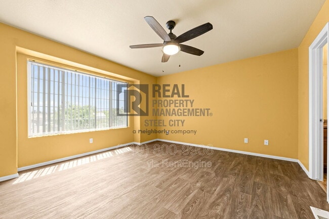Building Photo - 947 E Kirkwood Dr