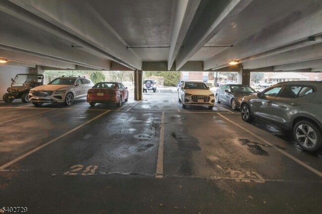 Building Photo - 5401 Rio Vista Dr