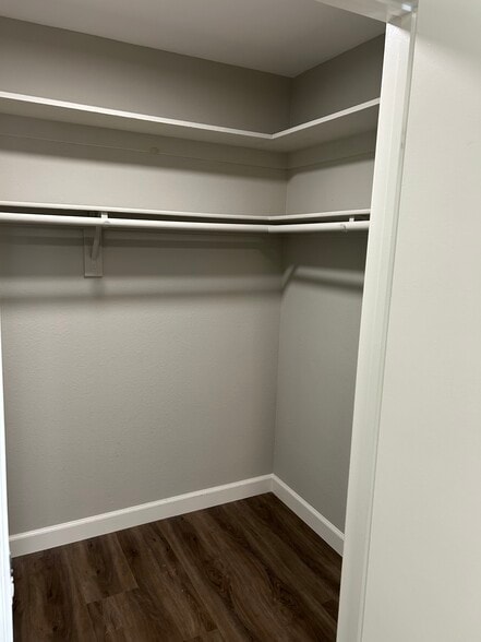 Building Photo - 4435 Coldwater Canyon Ave