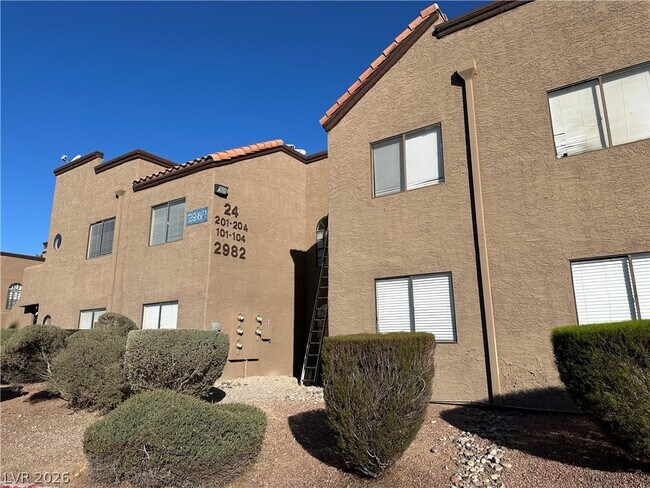 Building Photo - 2982 Juniper Hills Blvd