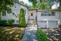 Building Photo - 60 Brookline St