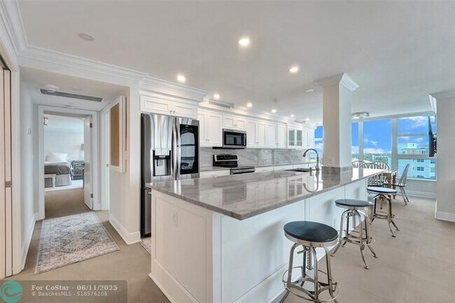 Building Photo - 1620 S Ocean Blvd