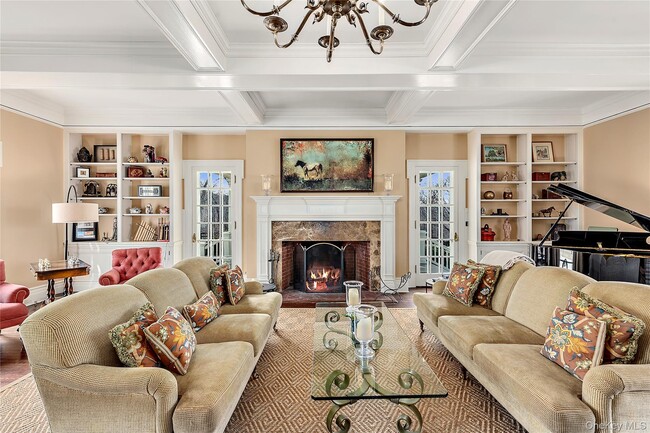 Building Photo - 270 Guard Hill Rd