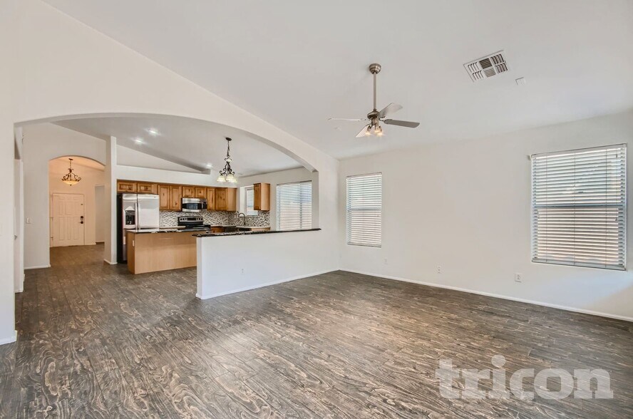 Building Photo - 10343 West Odeum Ln