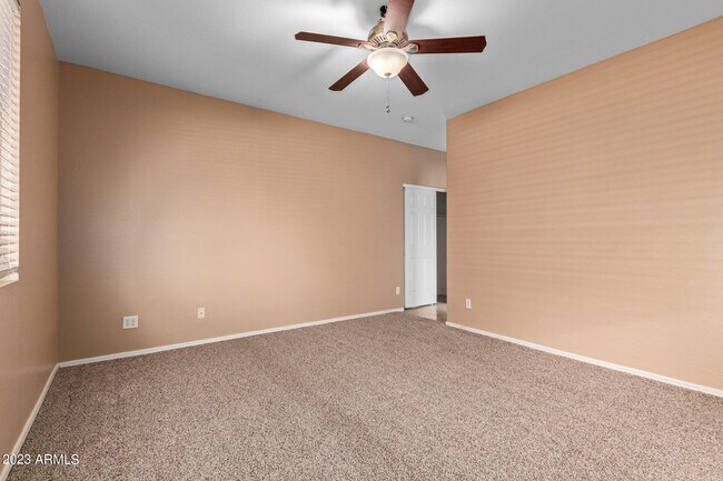 Building Photo - 17554 W Cardinal Dr