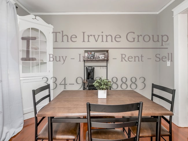 Building Photo - For Rent in Capitol Heights Historic District!