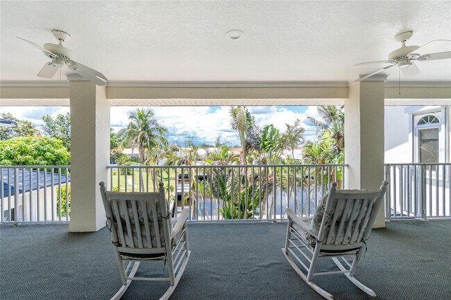 Building Photo - 202 George Rd SE