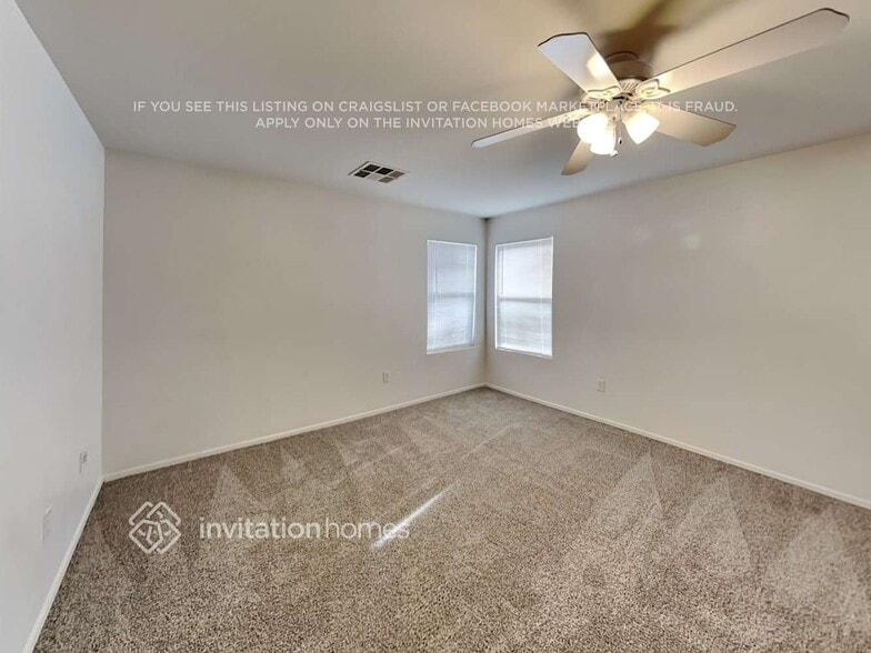 Building Photo - 8741 E Kiva Ave