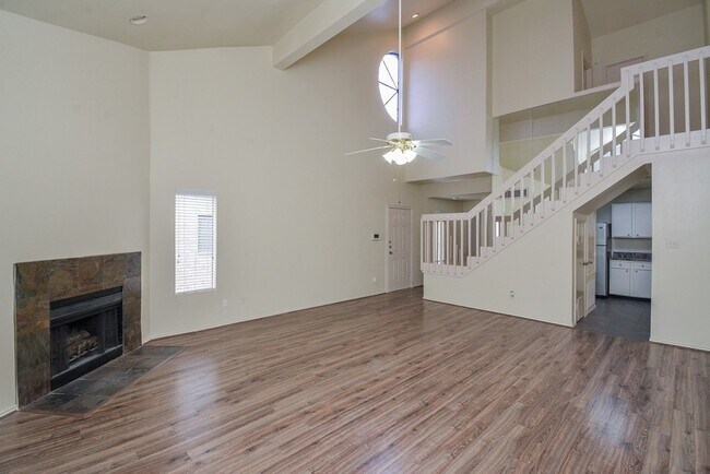 Building Photo - 2023 Gentryside Dr