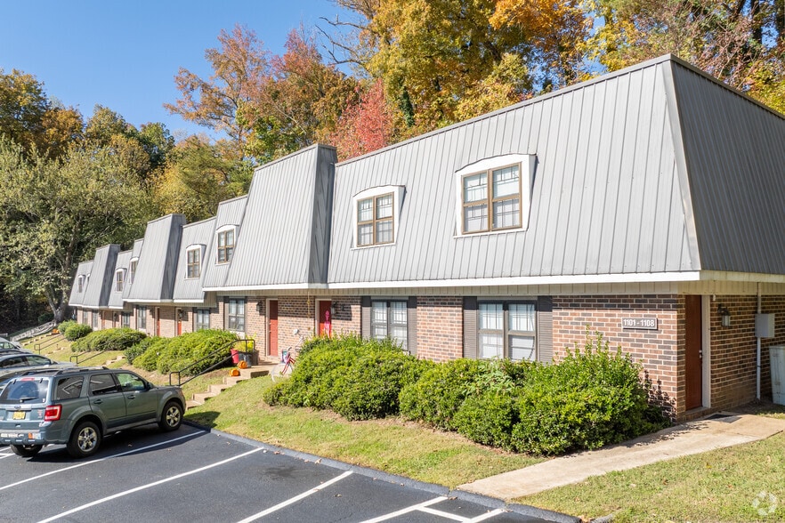 Primary Photo - Trails of Signal Mountain