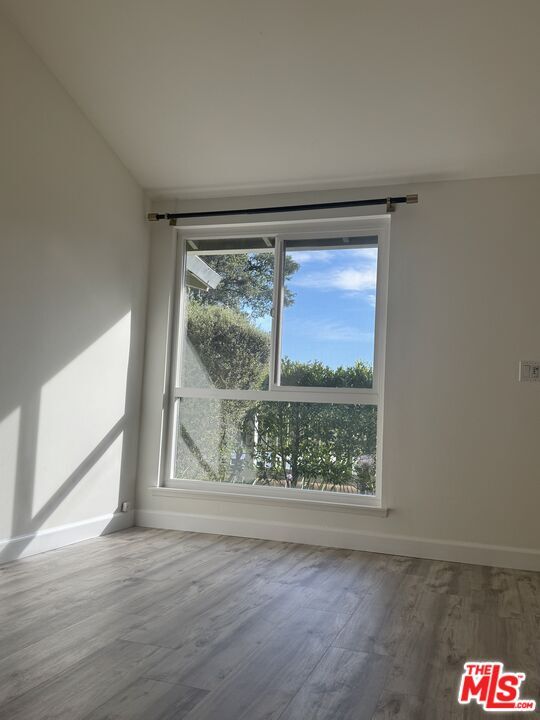 Building Photo - 26707 Oak Crossing Rd