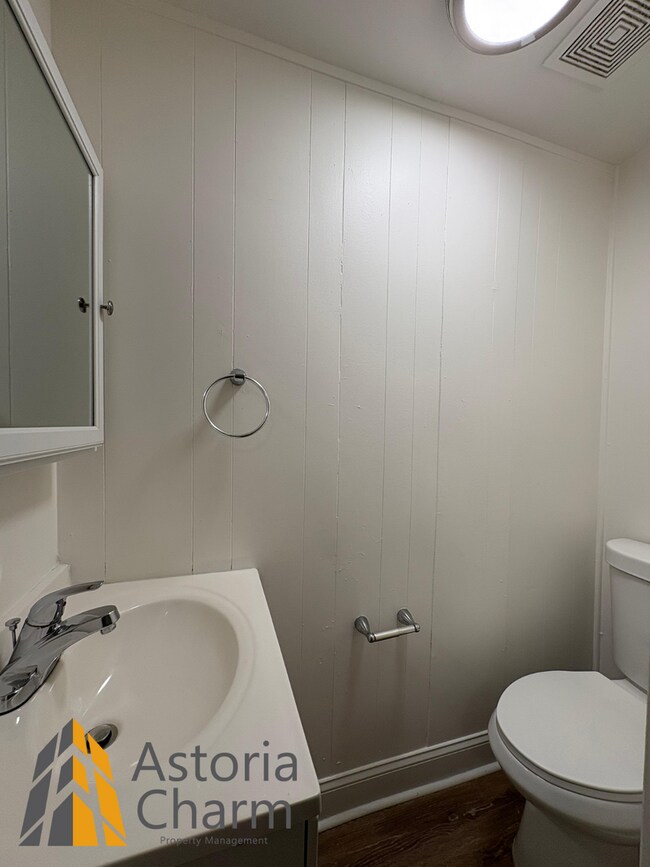 Building Photo - Updated 4 BR Home with Spacious Yard & Pre...