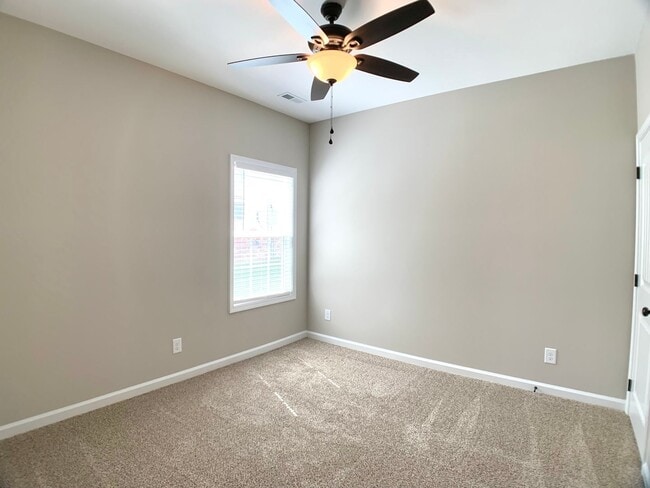 Building Photo - 413 Ayden Ln