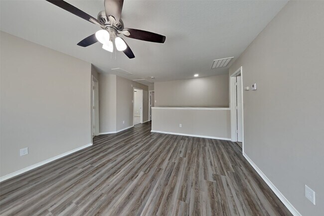 Building Photo - 18230 Temple Hill Ln