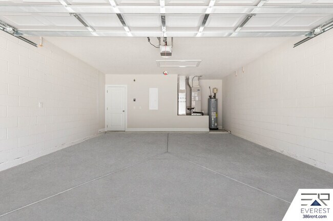 Building Photo - 58 Buttermill Dr
