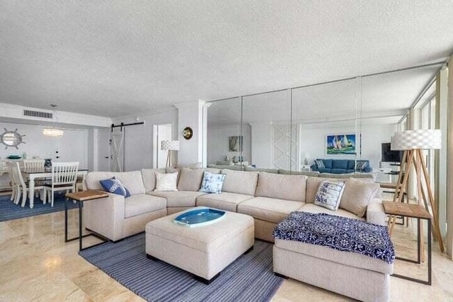 Building Photo - 3546 S Ocean Blvd