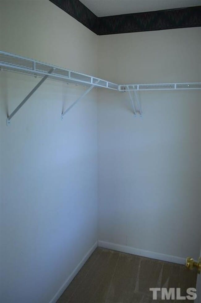 Building Photo - 2306 Nutting Ln