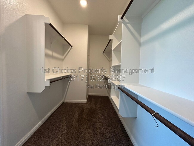 Building Photo - 1105 Spanish Needle Trail