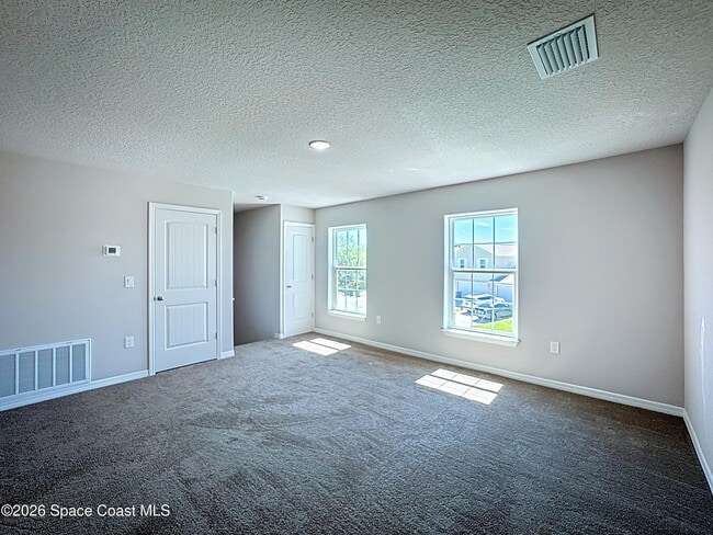 Building Photo - 526 L M Davey Ln