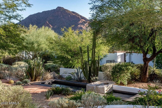 Building Photo - 6723 N Desert Fairways Dr