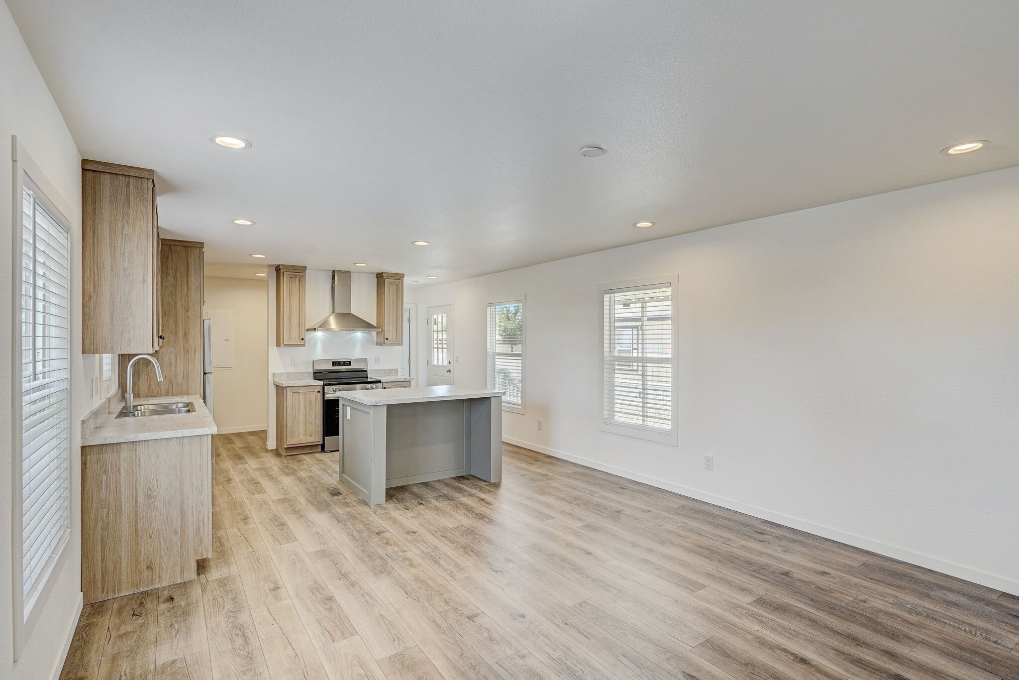 Building Photo - 2627 S Lamb Blvd