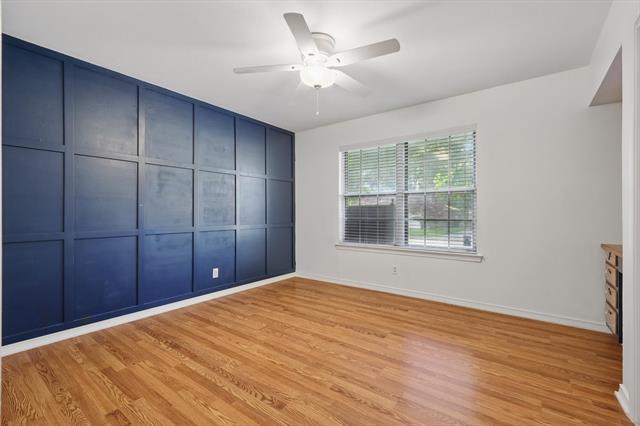 Building Photo - 2915 Touraine Dr