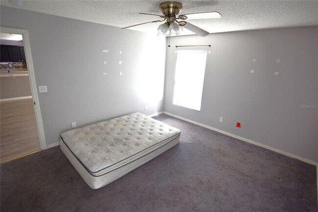 Building Photo - 500 Lake Charles Dr