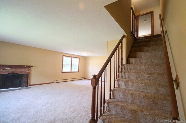 Building Photo - 74 Westerly St