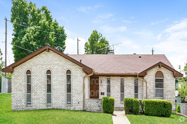 Building Photo - 8258 Westrock Dr